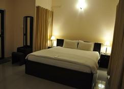 Jyothi Suites - Tiruchirappalli - Bedroom