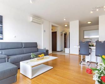 Apartments Vea - Pula - Sala de estar