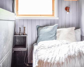 Lovely home in Norheimsund with WiFi - Norheimsund - Bedroom