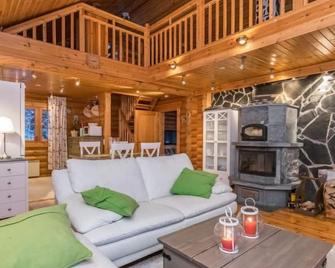 Villa helge by Interhome - Savitaipale - Sala de estar