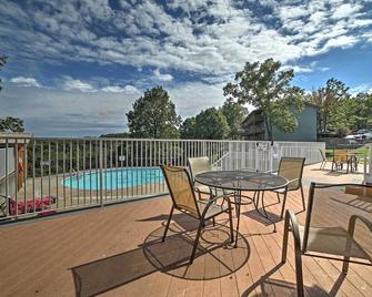 Branson Condo with Views 2 Mi to Silver Dollar City - Branson West - Balcony
