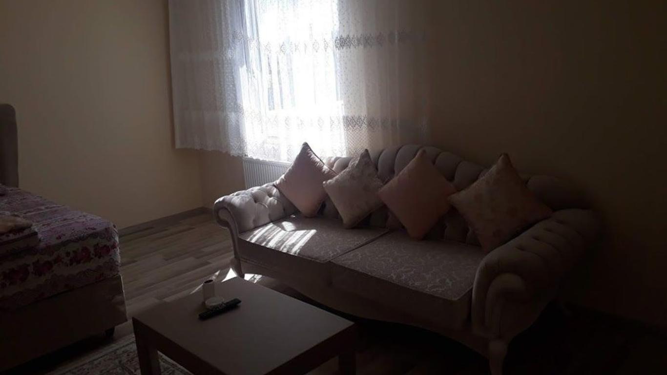 Lacin Apart Otel