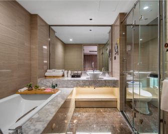 Beautiful Landscape Hotel - Liangshan - Bedroom
