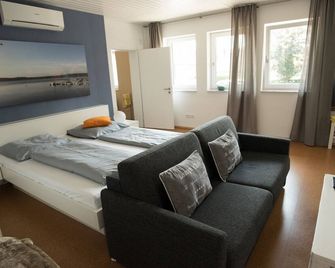 Seeland Lodge - Hilpoltstein - Schlafzimmer