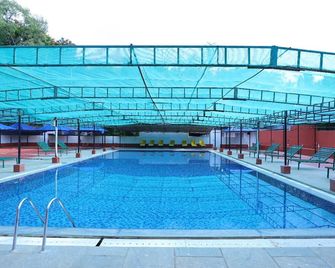 Jaladhama Resort - Mysuru - Pool