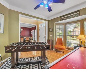 Spacious Thomsen House-FlexibleTerm for Professionals - Greer - Property amenity
