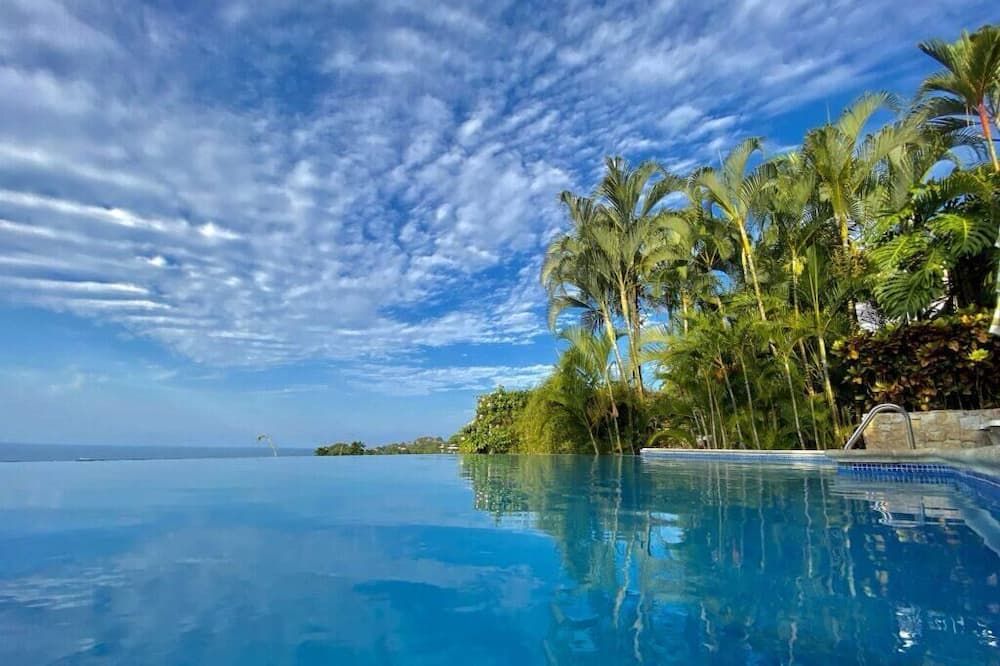 Villa Roca Boutique Resort & Suites - Adult Only - מנואל אנטוניו - בריכה