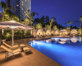 فينيكس سيجايا أوشن تاور - ميازاكي - حوض السباحة