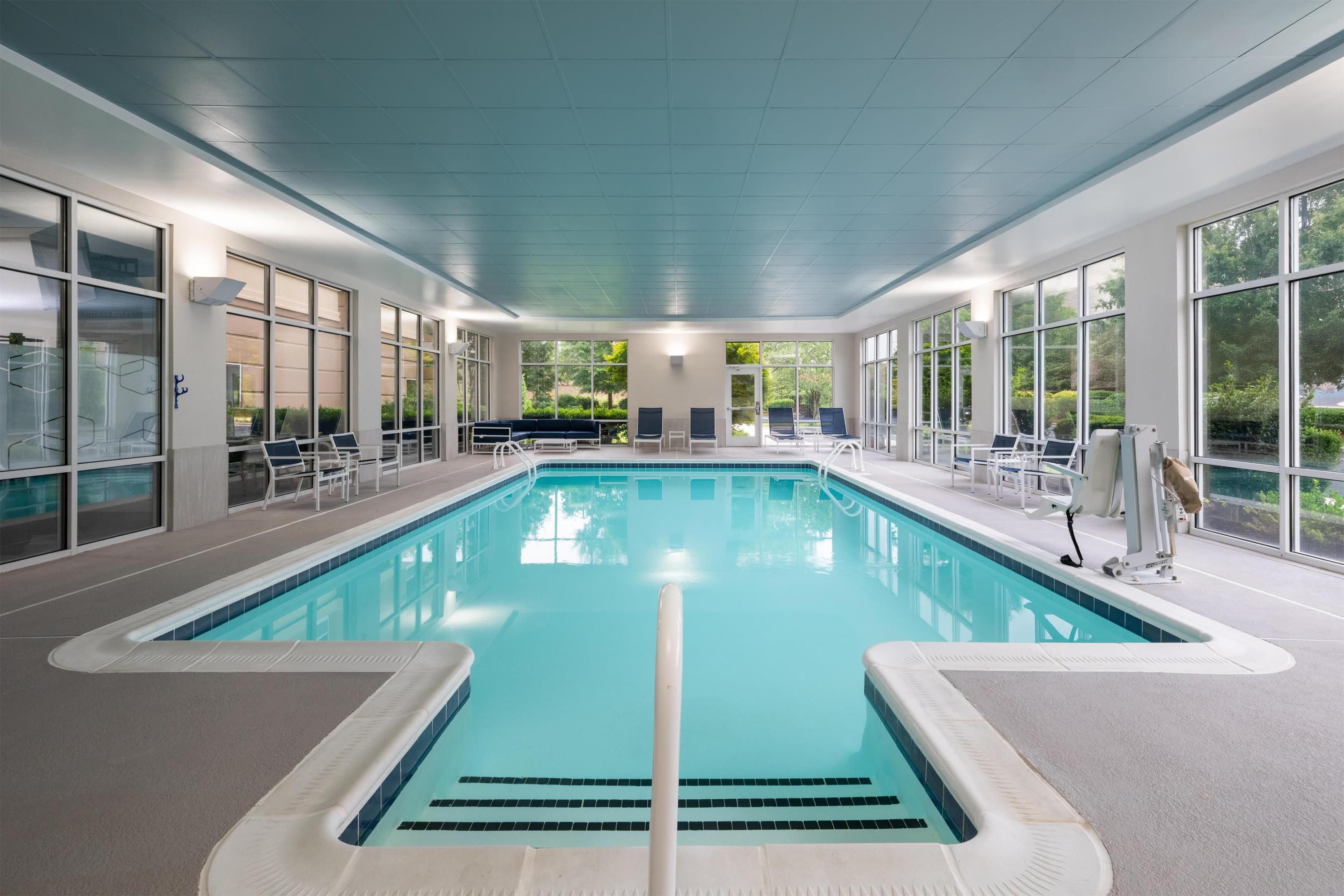 Hampton Inn & Suites Southern Pines-Pinehurst - Aberdeen - Басейн