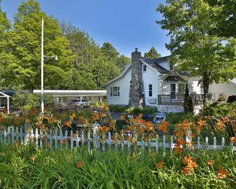 Peninsula Park-View Resort - Fish Creek