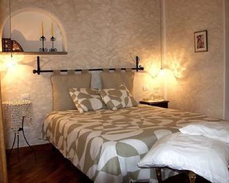 Le Pozze Terme B&B - Viterbo - Phòng ngủ