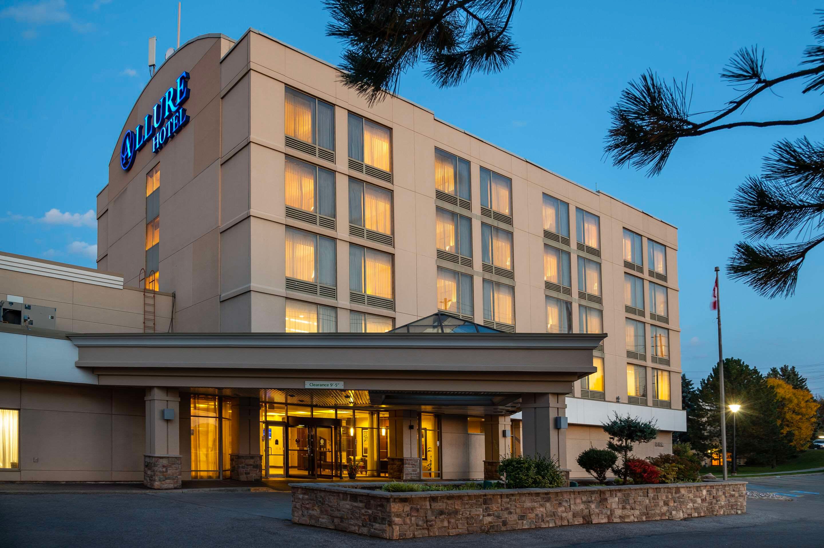 Allure Hotel & Conference Centre - Barrie - Bina