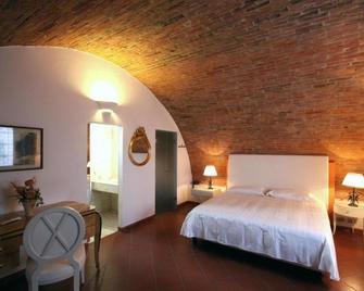 Sangallo Hotel - Monte San Savino - Bedroom