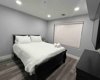 The Lovely Suite - 1br Close To Nyc - Paterson - Habitación