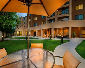 Courtyard by Marriott San Antonio SeaWorld/Lackland - San Antonio - Building
