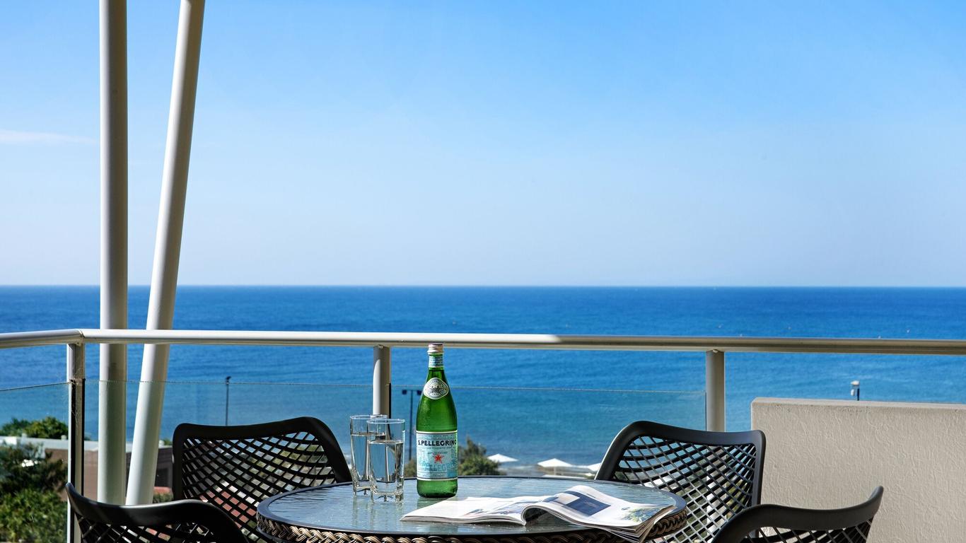 Ultiqa Shearwater Resort