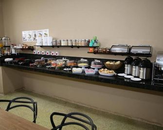 Bravo City Hotel Sorocaba - Sorocaba - Buffet