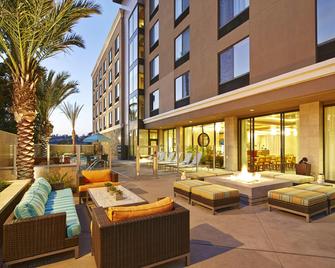 Hampton Inn San Diego/Mission Valley - San Diego - Building