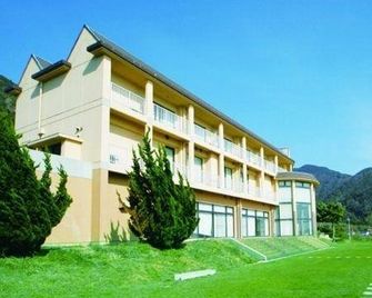 Reso Oki Rosage Oki Shoto - Nishinoshima - Edificio