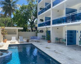New Garden Hotel - Sosúa - Bể bơi