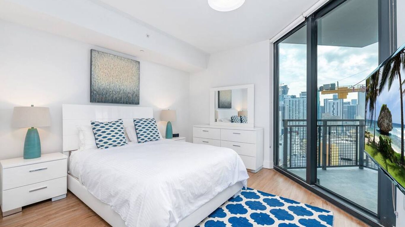 Global Luxury Suites Downtown Miami