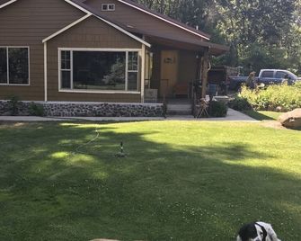 Walla Walla Riverfront Retreat! - Milton-Freewater - Edificio