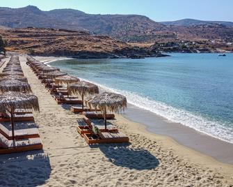 Porto Koundouros Beach And Villas - Pisses - Playa