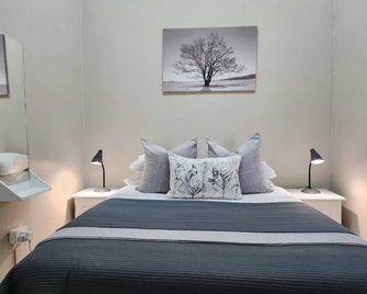 Muir Holiday Apartments - Still Bay - Habitación