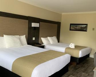 Cairns Motel - Summerside - Bedroom
