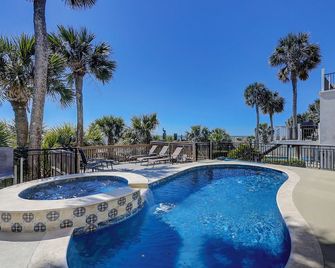 5 Roadrunner-Direct Oceanfront W/ Elevator, Pool & Spa. Amazing Ocean Views. - Hilton Head Island - Pool