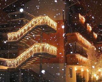 Gasthof Zum Stollhofer - Inzing - Gebäude