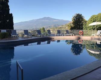 Hotel Mediterranée - Taormina - Pool