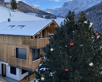 Chalet Dolecir - 라 발레 아고르디나 - 건물
