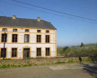 Gîte Saint-Luc for 15 people / possible 36 people in Torgny (Gaume) - Torgny - Edificio
