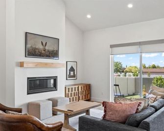 Cherry Hill stay and play near lagoon - Kaysville - Sala de estar