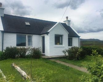 Amber's Cottage - Portree - Building
