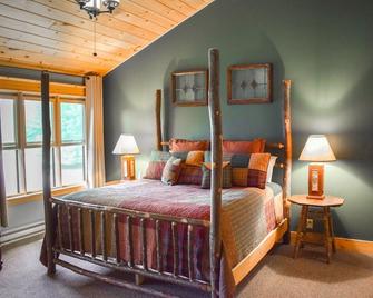 Townhome E2 - 4th Lake - Inlet - Bedroom