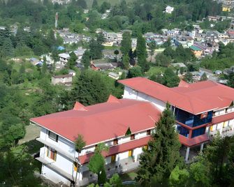 Milam Inn - Munsyari - Building