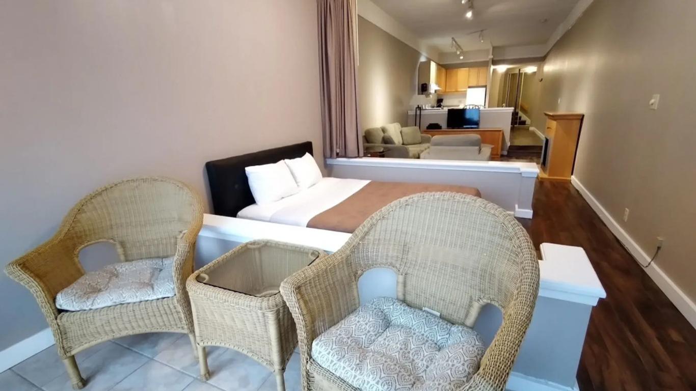 Royal Harbour Resort