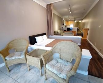 Royal Harbour Resort - The Blue Mountains - Bedroom