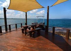 Island Magic Resort Apartments - Port Vila - Balkon