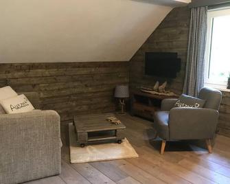 Appartement Felsblick Ferienhaus Fuenf Sinne - Döbriach - Wohnzimmer