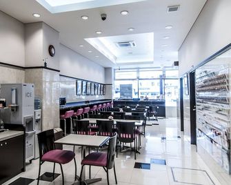 Toyoko Inn Kintetsu Nara Ekimae - Nara - Restoran