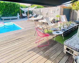 The House Of Elodibiza+ Swimming Poolat 45mnde Paris ! - Écuelles - Piscina