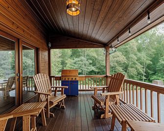 Cottage w/ Hot Tub: 3 Mi to Downtown Blue Ridge! - Blue Ridge
