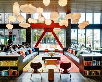 citizenM Seattle Pioneer Square - Seattle - Lounge
