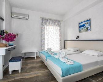 Gorgona Hotel - Heraklion - Bedroom