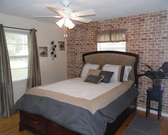 Home Sweet Home - Enterprise - Bedroom
