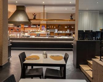 Hotel Marco Polo by Nexta - Массана - Бар