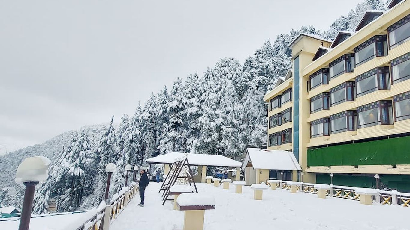 Snow Valley Resorts Dalhousie